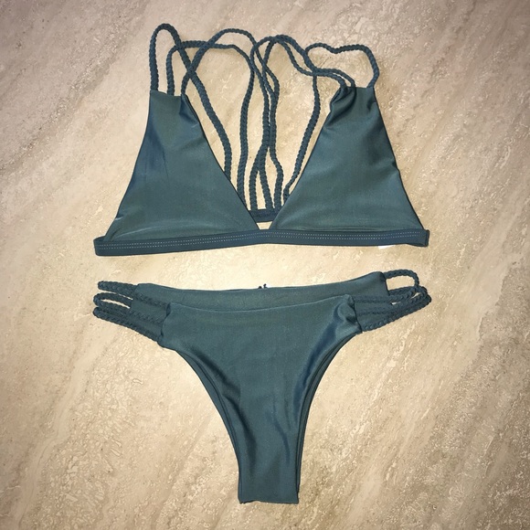 Braided strap Bikini - Picture 3 of 3